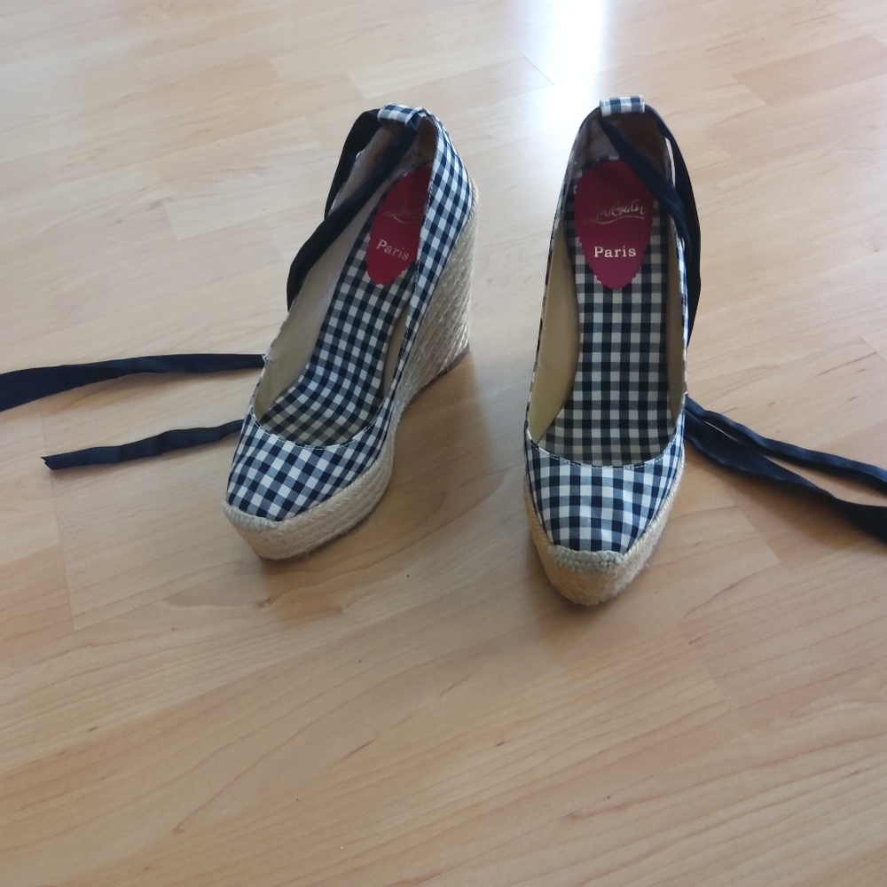 Christian Louboutin Checkered Espadrille sz 39